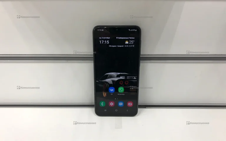 Samsung a10 2/32.