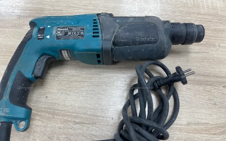 Перфоратор makita HR2470 2024г