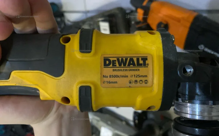 аккумуляторная ушм dewalt реплика