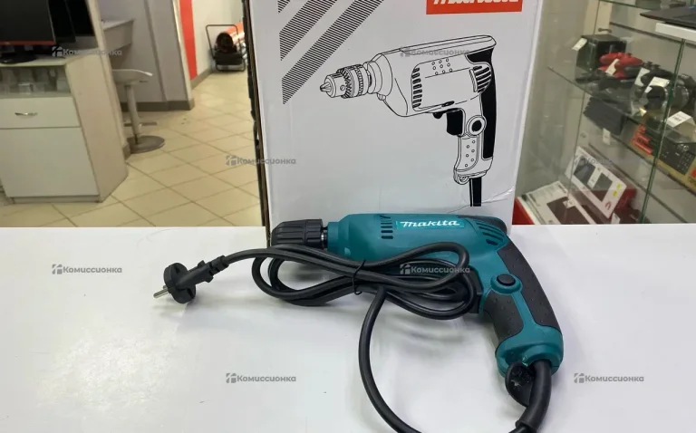 дрель Makita 6421