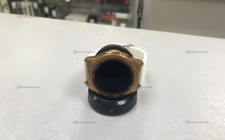 Часы  Samsung Watch R180