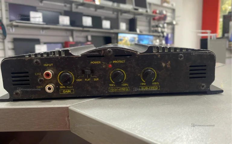 Усилитель  MOSFET power amplifier 1050