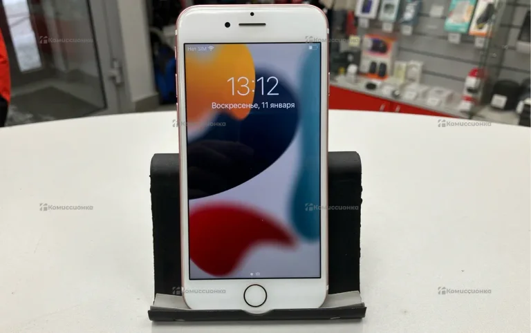 Apple iPhone 7 4/64 ГБ