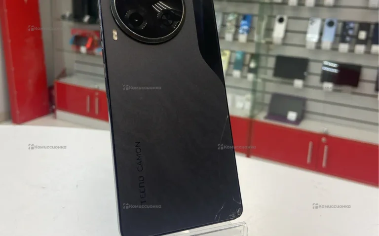 Tecno Camon 30 8/256 ГБ