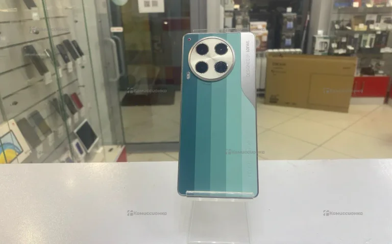 Tecno Camon 30 8/256 ГБ