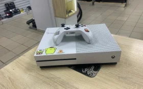 Приставка Xbox one s 1tb