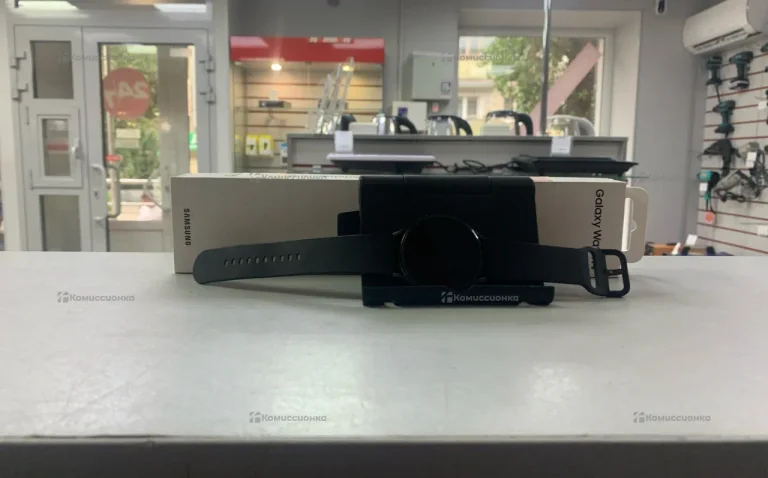 Часы  Samsung Galaxy Watch4