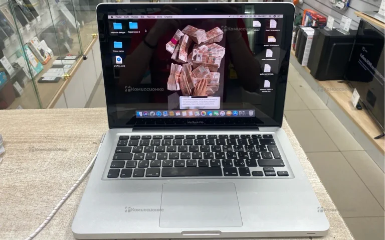 ноутбук MacBook Pro 13 2011