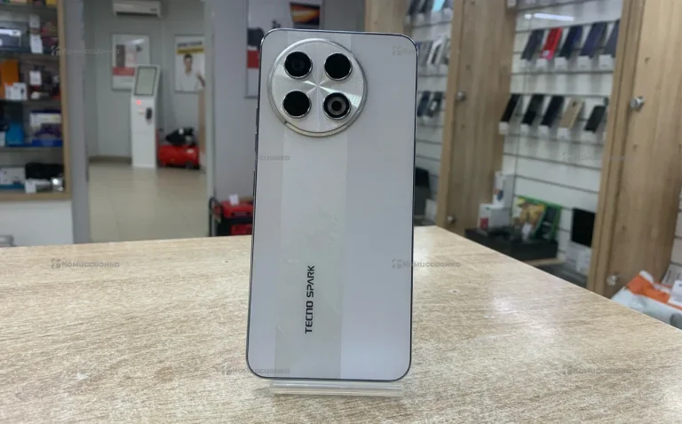 Tecno Spark 30 Pro 8/256 ГБ