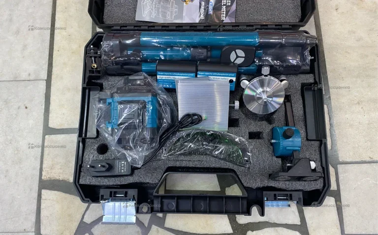 лазерный уровень Makita ,