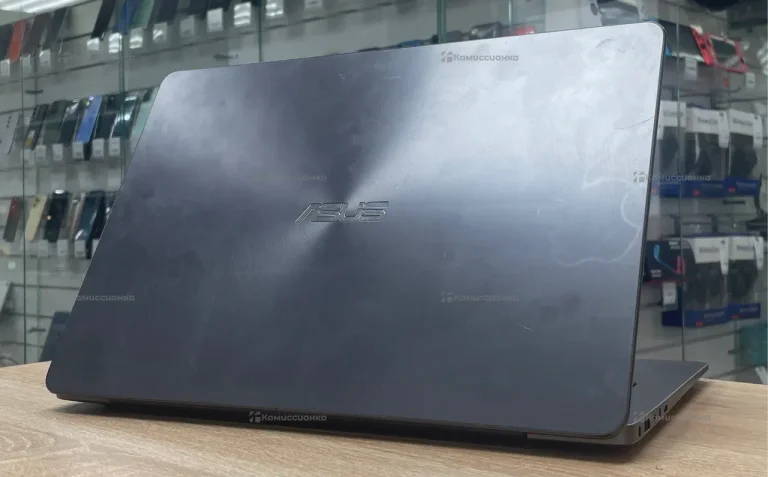 Ноутбук Asus UX430U