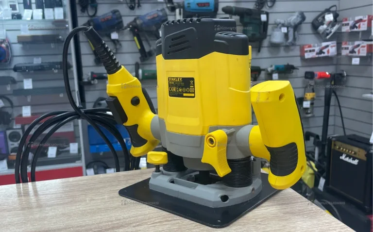 Фрезер STANLEY SRR1200