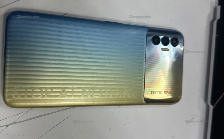 Tecno Spark 8P 4/128 ГБ