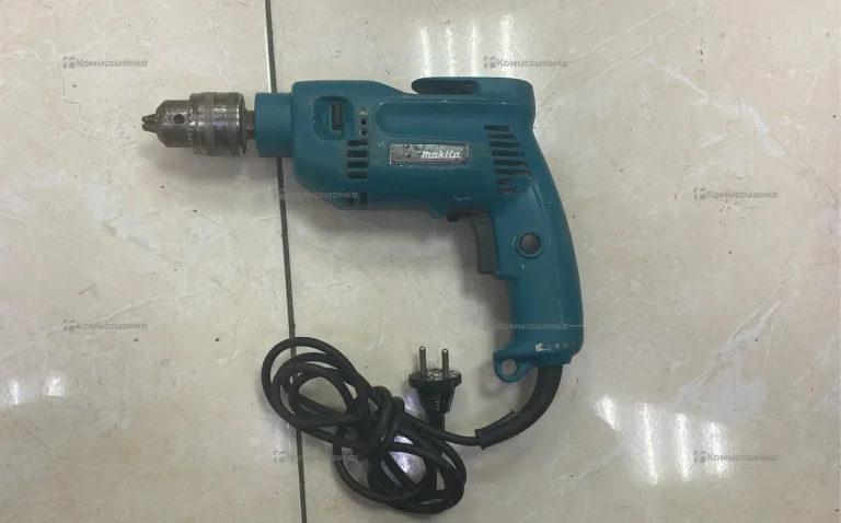 Дрель-шуруповерт makita 8450