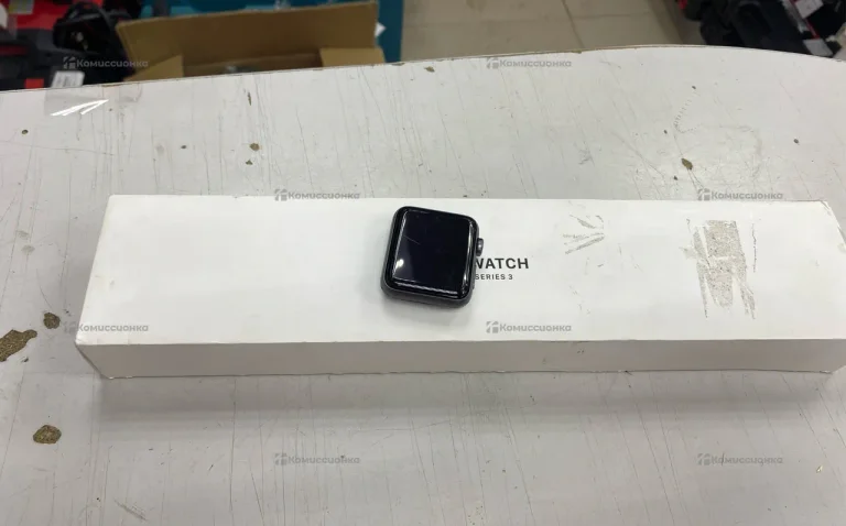 Часы  Apple Watch Series 3 42mm