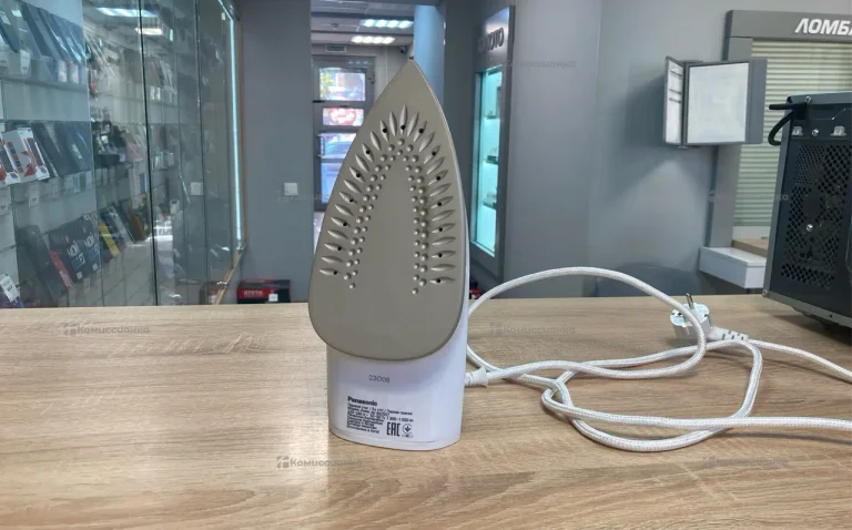 Утюг Panasonic no-m250t