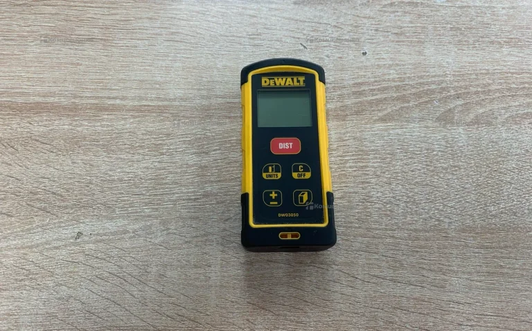 DeWalt Дальномер