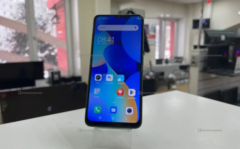 Tecno Spark 10C 4/64 ГБ
