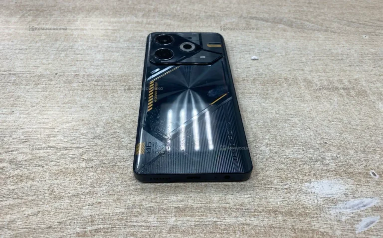 Tecno Pova 6 Neo 8/128 ГБ