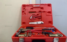 Купить Ручной инструмент для прессовки труб Рехау б/у , в Москва и область Цена:10990рублей