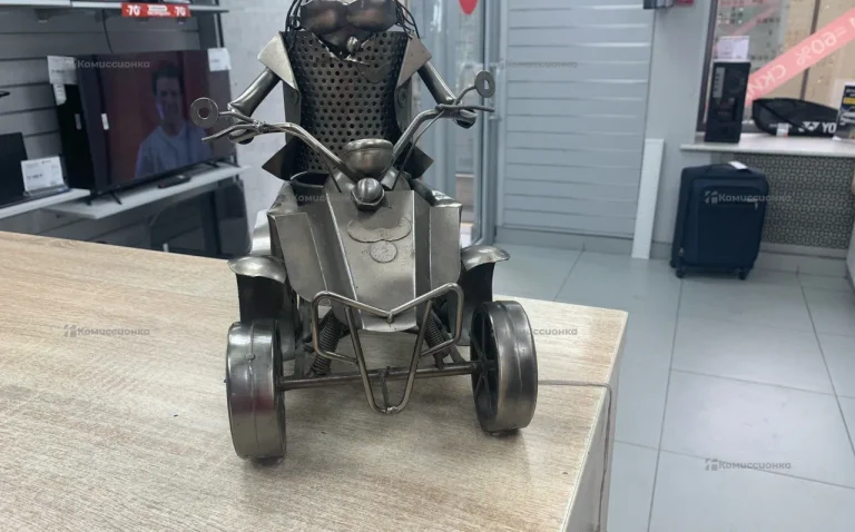 Подставка для бутылки квадроцикл