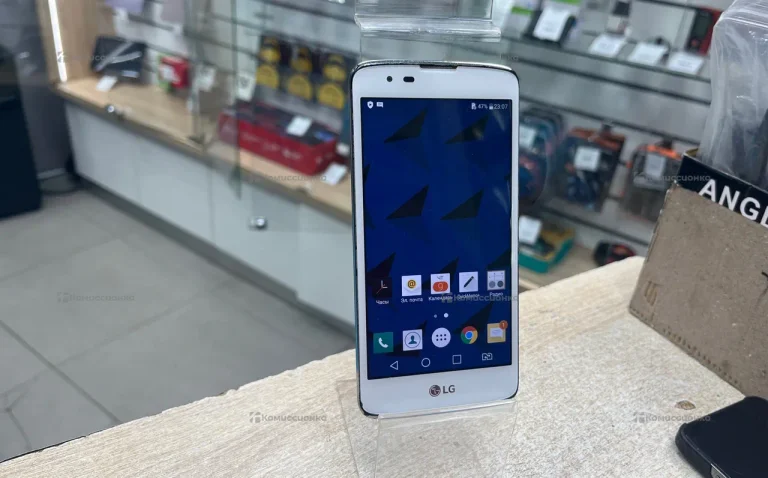 LG K8 1.5/8 ГБ