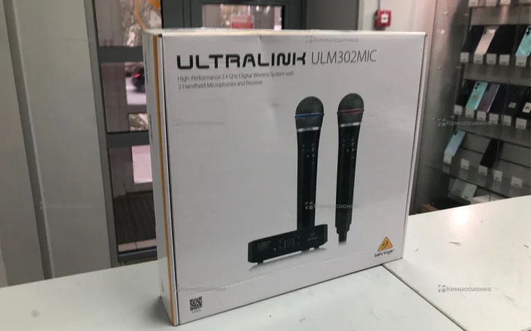 Радиосистема с двумя микрофонами  Behringer ulm30