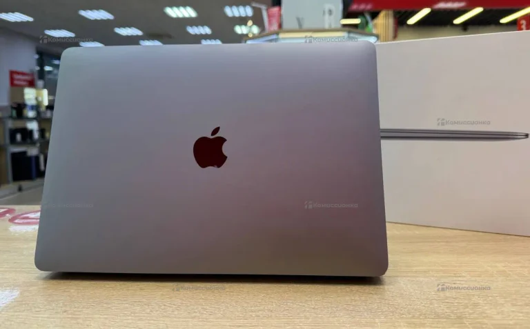 Ноутбук MacBook Air M1 8/256