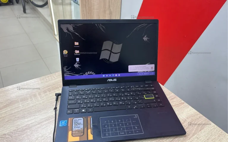 Ноутбук  ASUS E410M