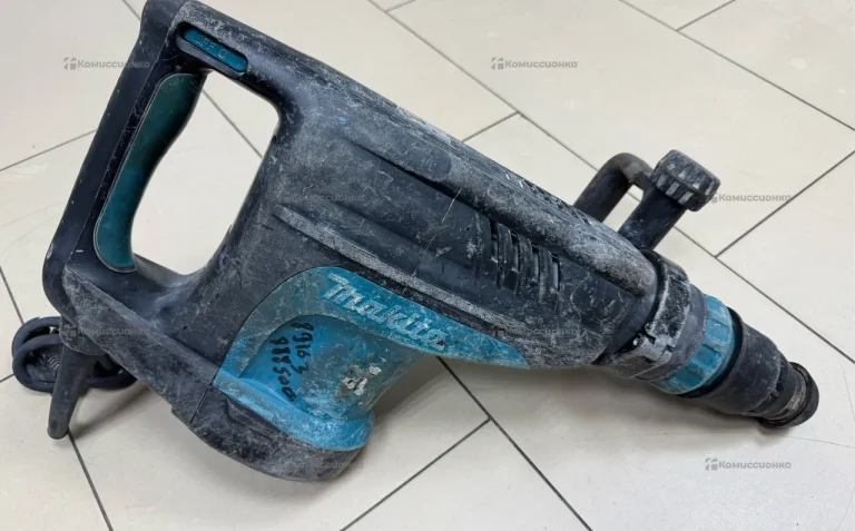 Отбойный молоток makita HM1203C