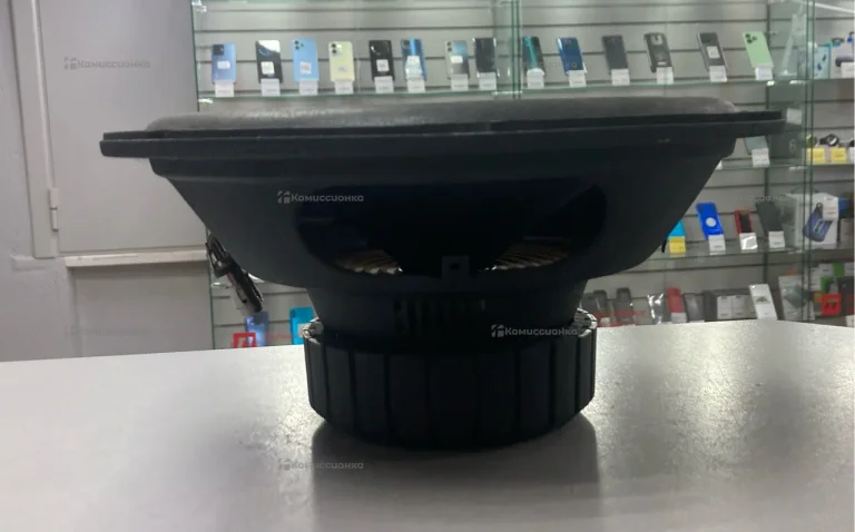 Сабвуфер  Swat 12