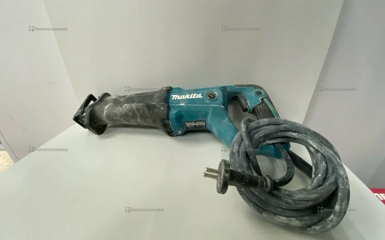 Пила сабельная Makita JR3051TK