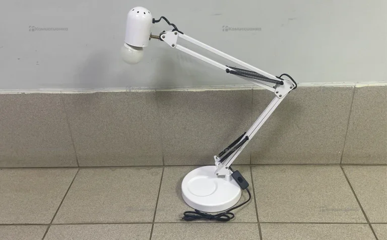 Настольный светильник Leek 60w