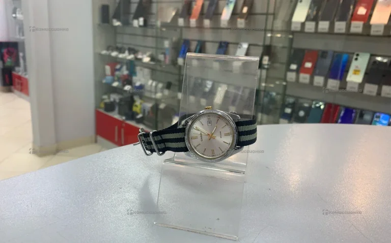 Часы  Casio wr 50m