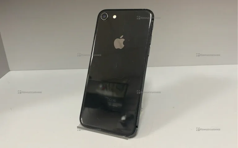 Apple iPhone 8 2/64 ГБ