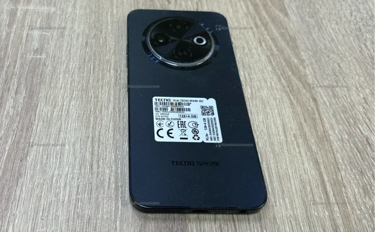 Tecno Spark 30C 4/128 ГБ