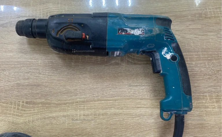 Перфоратор makita HR2450