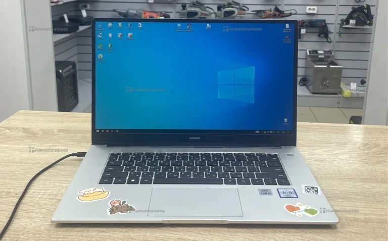 Ноутбук  huawei