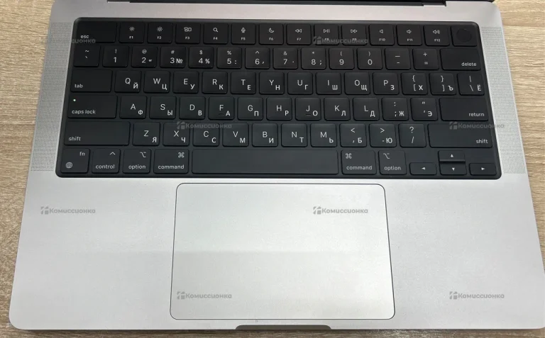 Ноутбук  14-inch MacBook Pro