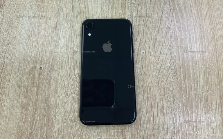 Apple iPhone XR 3/64 ГБ