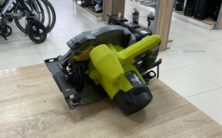 Дисковая пила Ryobi RCS1600