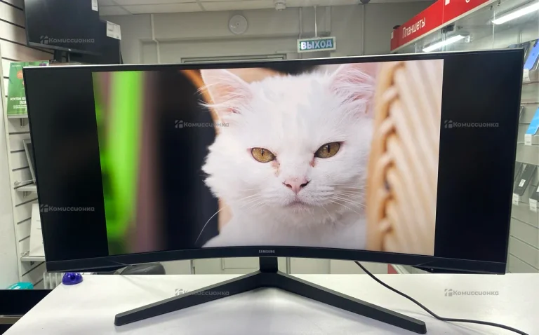 Монитор Samsung Odyssey G5 C34G55TWWI