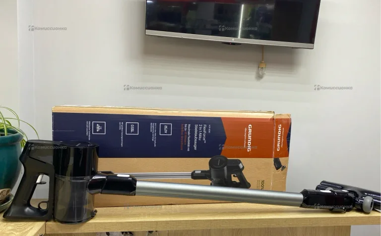 Пылесос Grundig VCP 4230