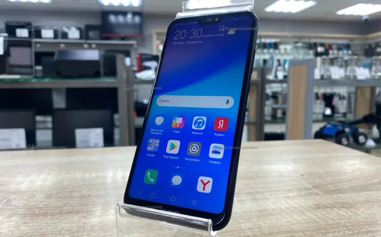 Huawei P20 lite 4/64 Гб