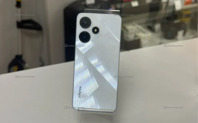 Infinix Hot 30i 8/128 ГБ