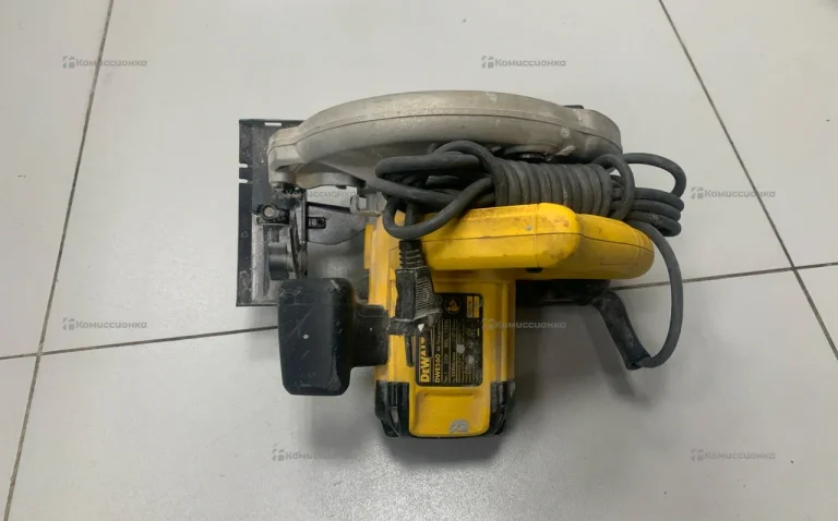Дисковая пила dewalt DWE560