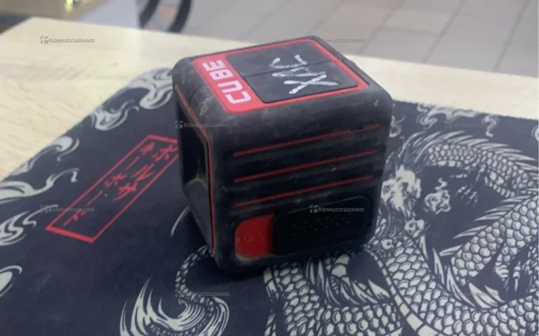 Лазерный Уровень Cube laser class 2