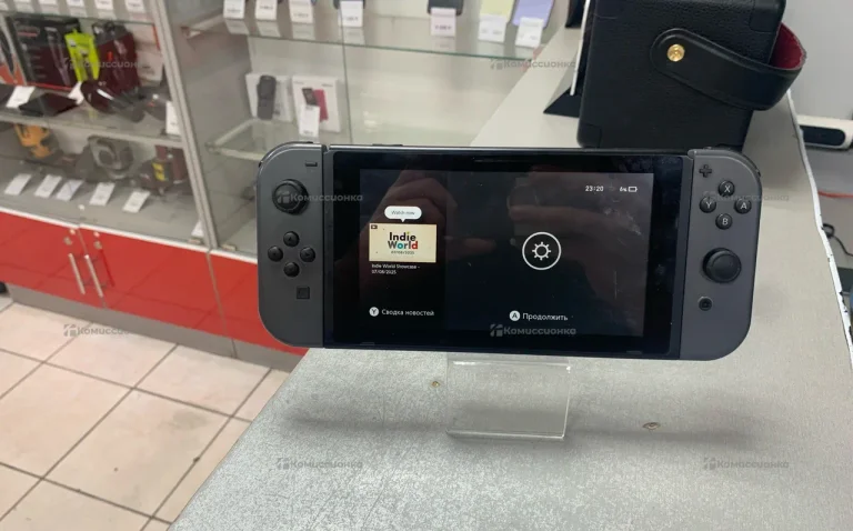 Приставка Nintendo Switch HAC001(-01)