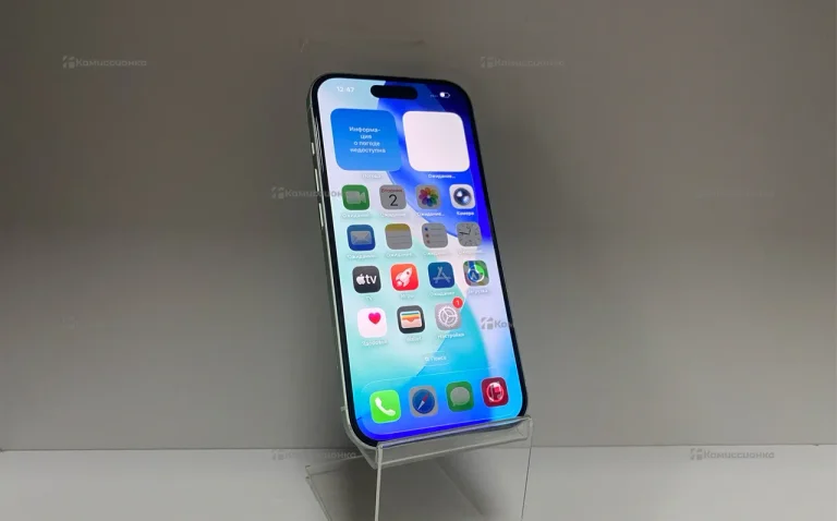 Apple iPhone 15 6/256 ГБ