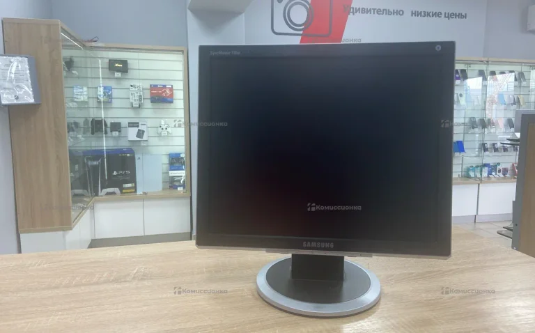 Монитор Samsung SyncMaster 730BF